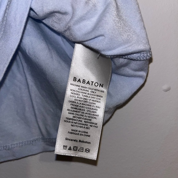 Aritzia - BABATON baby blue T-Shirt - Picture 4 of 4